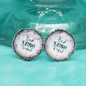 "Trust in the Lord" Stud Earrings